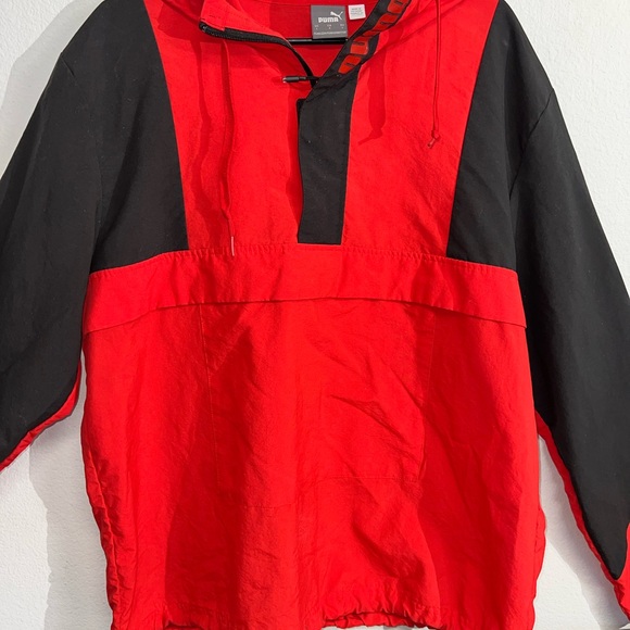 PUMA Men’s Windbreaker Jacket L Red Black Hooded Pullover Drawstring Athletic‎ - Picture 2 of 12